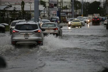 Fuertes lluvias afectan varios sectores en la ciudad capital