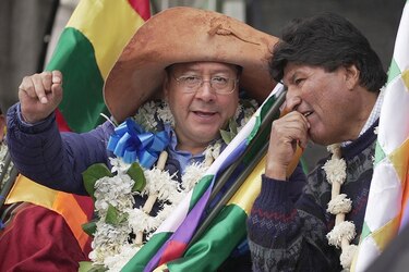 Culmina marcha de 200 km liderada por Evo Morales en apoyo al gobierno de Luis Arce