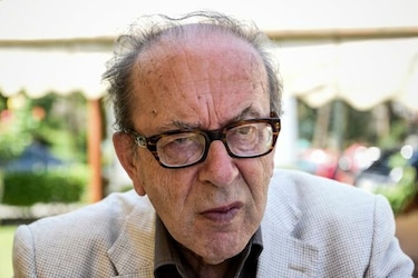 ‘El espíritu occidental salvó mi literatura’, afirma Ismail Kadaré