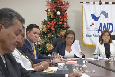 Roxana Méndez se distancia de las transferencias: ‘Cada ministerio aporta y trabaja con diferentes municipios’