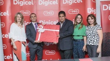 Digicel aporta al crecimiento de atletas de Olimpiadas Especiales