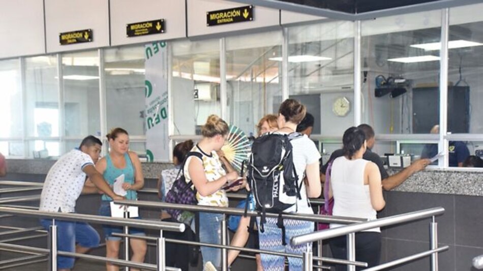 Aduanas aplaza la licitación de edificio en Paso Canoas