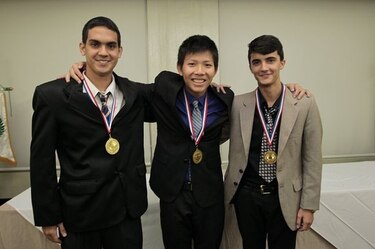Panamá gana oro, plata y bronce en torneo internacional de química