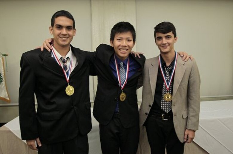 Panamá gana oro, plata y bronce en torneo internacional de química