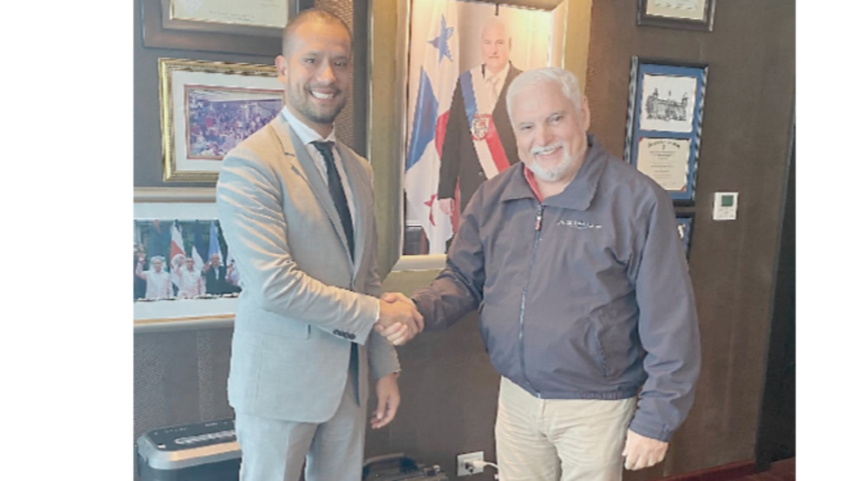 Detención domiciliaria en Colombia para Diego Cadena, el abogado de Álvaro Uribe y Ricardo Martinelli