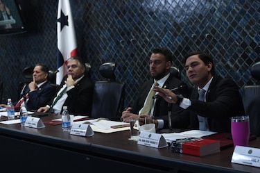 Credenciales recomienda ratificar a directivos de Seguros y Reaseguros y de la Lotería
