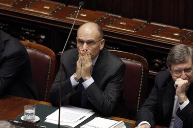 Letta pide voto de confianza a Cámara diputados y propone un pacto para 2014
