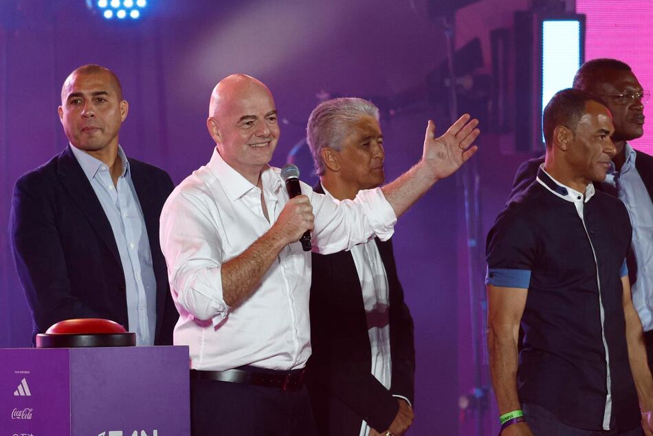 Infantino resalta los avances en Catar y denuncia una doble moral occidental