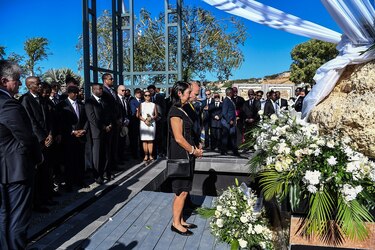 Haití conmemora 10 años de devastador terremoto con ira y amargura