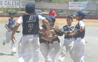 Los Santos y Veraguas, por la corona preinfantil