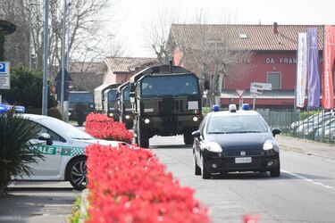 Italia frena lentamente la progresión del Covid-19, pero suma otros 756 muertos