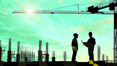 Universitarios reducen su cuota laboral