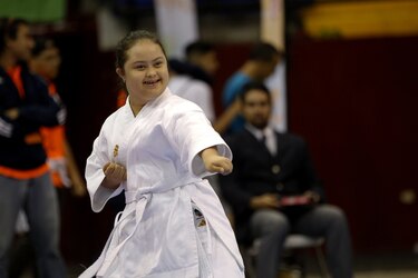 Una jornada de enseñanza de karate inclusivo