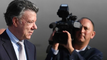 Juan Manuel Santos: 'una chispa' podría incendiar el proceso de  paz de Colombia
