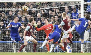 Chelsea empata con el modesto Burnley