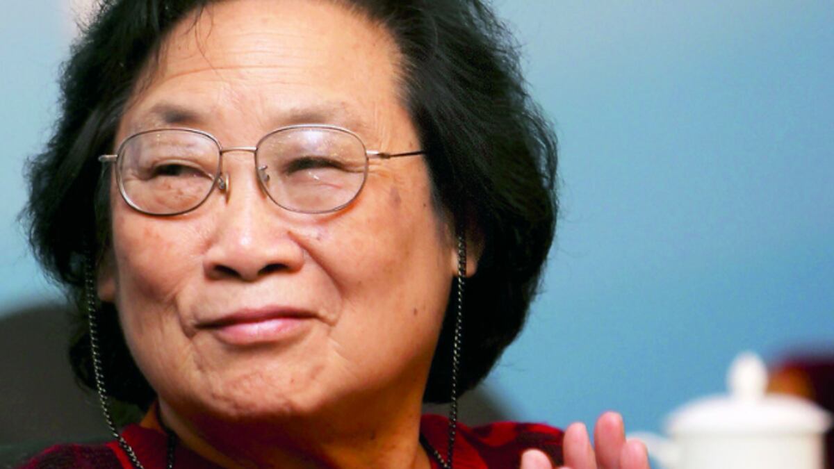 El irlandés William Campbell (1); la china Tu Youyou (2), y el japonés Satoshi Omura (3).