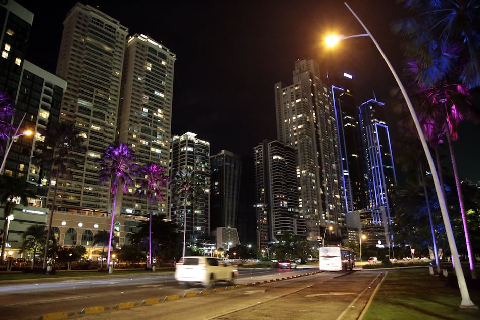 Panamá descarta racionamiento eléctrico por la sequía