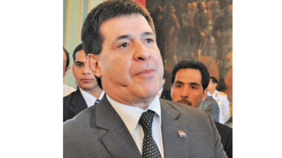 Cartes reconoce que no pudo reducir la pobreza