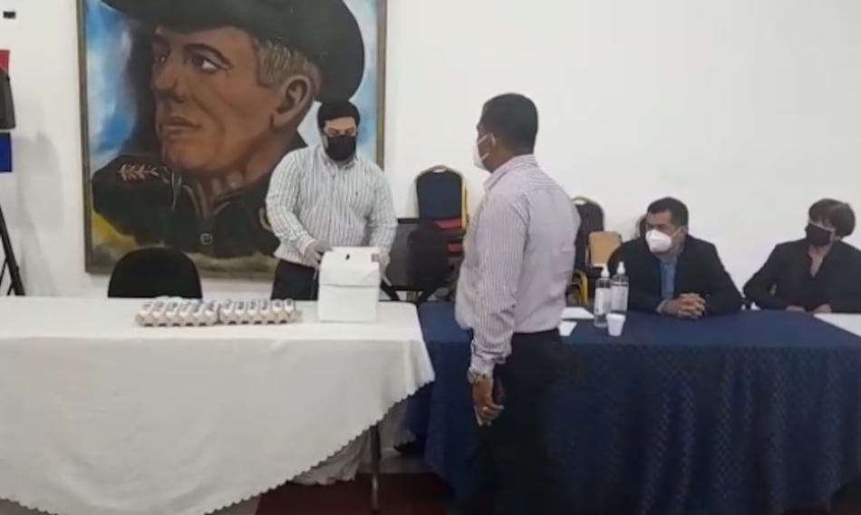 PRD realiza el sorteo de números de papeleta para las elecciones del CEN