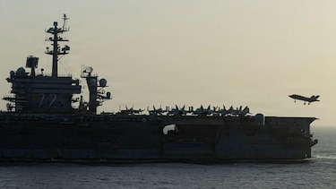 Las condiciones a bordo del portaaviones de Estados Unidos que lleva más de 250 días en el mar por la guerra de Irán