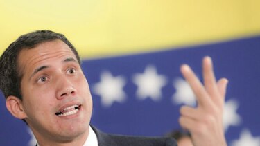 Guaidó denunciará manejo de dinero para militares que huyeron