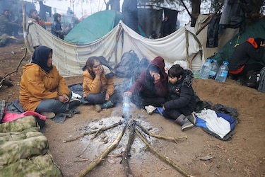 Países occidentales condenan a Bielorrusia y Putin pide diálogo ante crisis migratoria