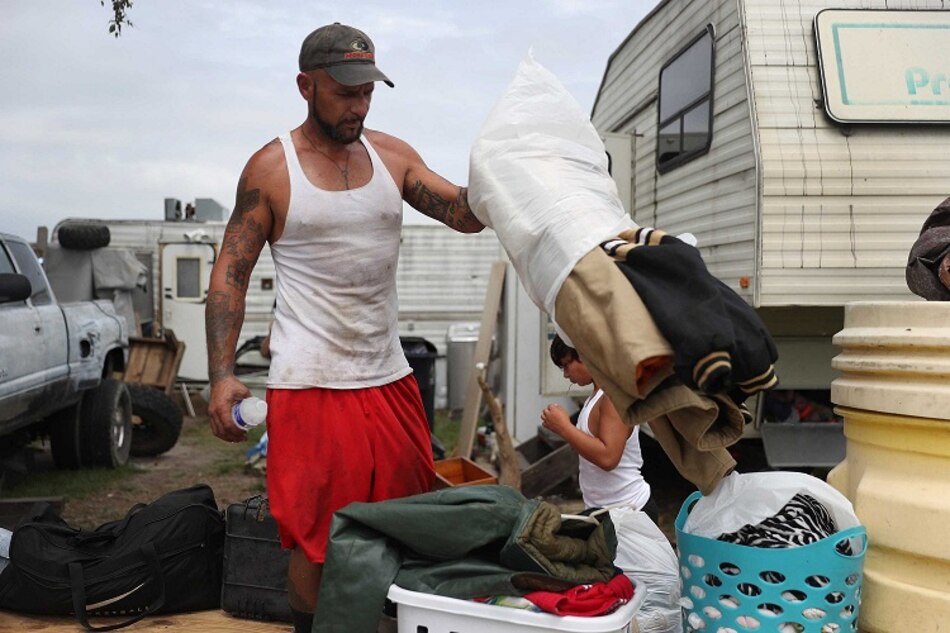 Luisiana se prepara para recibir el embate del huracán Laura