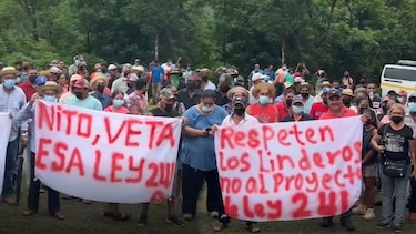 Ciudadanos protestan en rechazo al proyecto que cede la custodia del lago Bayano a los gunas