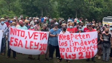 Ciudadanos protestan en rechazo al proyecto que cede la custodia del lago Bayano a los gunas