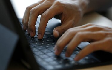 Ataques cibernéticos aumentarán en el 2015, según McAfee