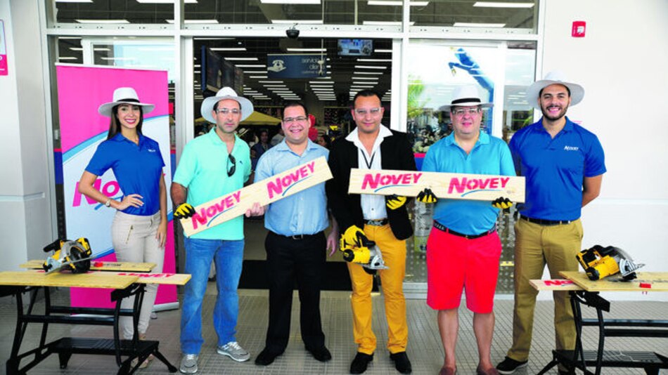 Novey llega a Río Hato