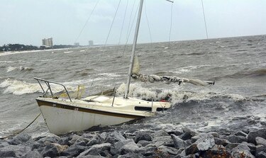 Huracán Nate toca tierra en el sur de Estados Unidos
