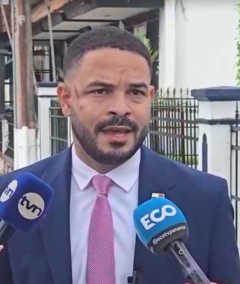 Diputado Betserai Richards acude al Ministerio Público tras golpiza de Jairo ‘Bolota’ Salazar