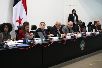 La Comisión de Gobierno revive la reforma al reglamento de la Asamblea objetada por Mulino 