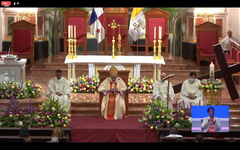 Ulloa: ‘La sociedad panameña merece vivir una democracia más auténtica’