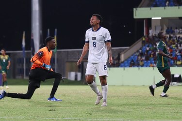 El Salvador pierde ante San Vicente y complica su clasificación para la Copa Oro 2025