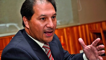 Fepafut sanciona a Rubén Cárdenas con 30 días