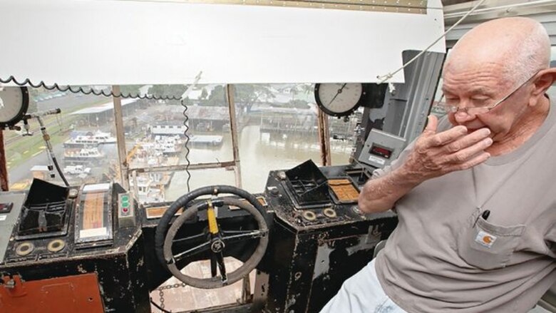 La última misión de la grúa Titán