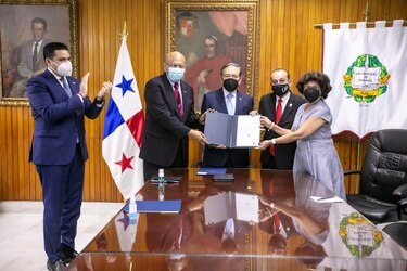 Un compromiso en el olvido: no hay fondos para las nuevas facultades de Medicina y de Enfermería