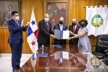 Un compromiso en el olvido: no hay fondos para las nuevas facultades de Medicina y de Enfermería
