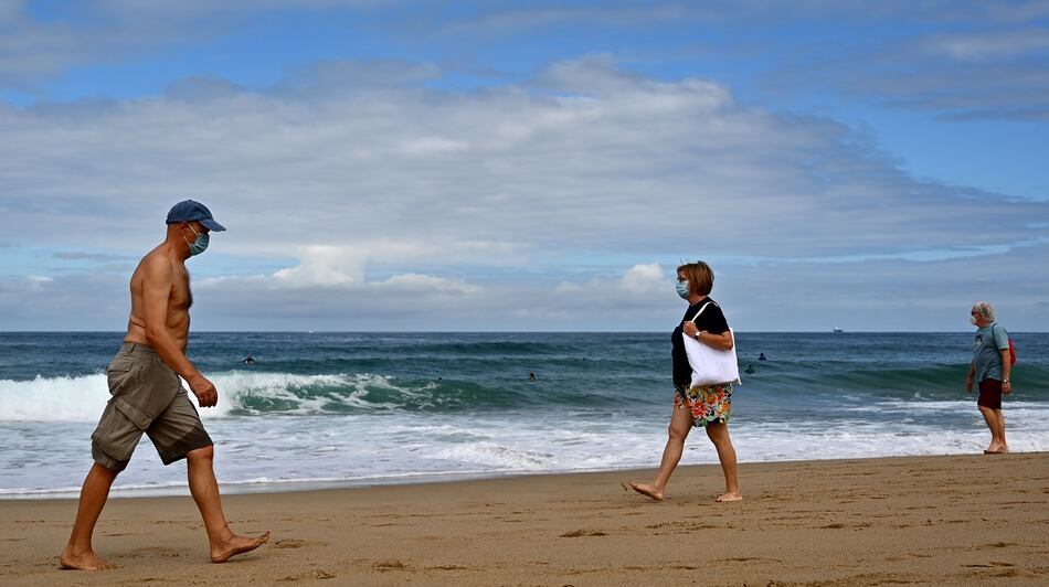 Visitas de turistas a España se desploman un 75% en julio respecto de 2019