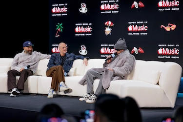 Bad Bunny: Cantar en el Súper Bowl ‘es algo que nunca pensé’ y eso hace que DtMF sea ‘el álbum más especial’