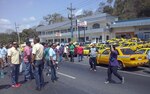 Taxistas protestan en los predios de la ATTT de La Chorrera