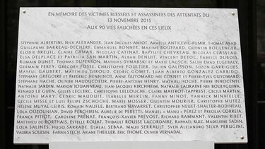 Francia conmemora con sobriedad el primer aniversario de los atentados de París