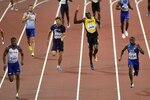 Amargo final: Usain Bolt se lesiona en su última carrera