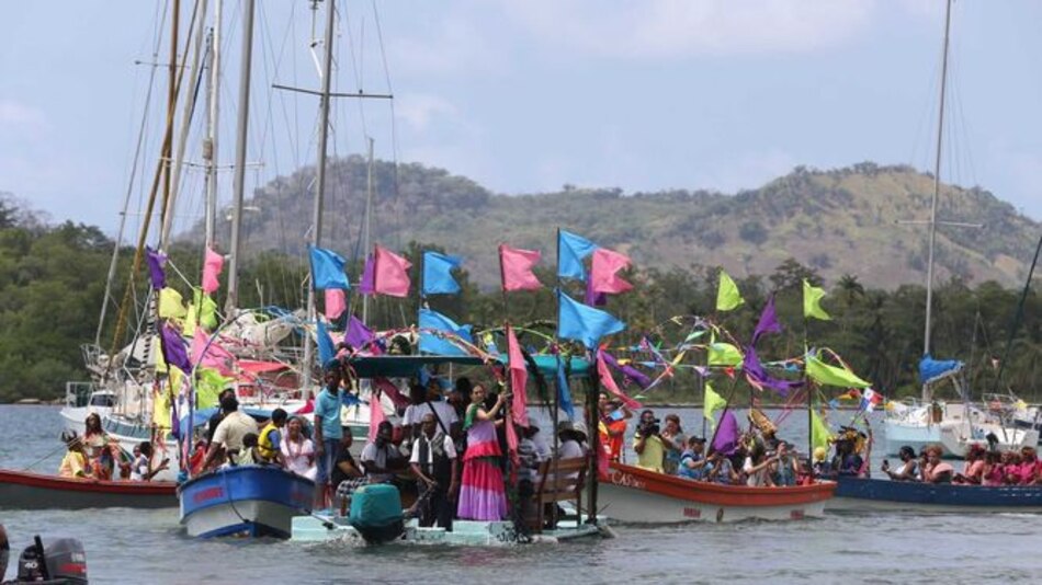Ritmo y color en el Festival de la Pollera Conga