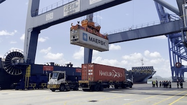 Puertos de Balboa y Cristóbal reciben buques portacontenedores