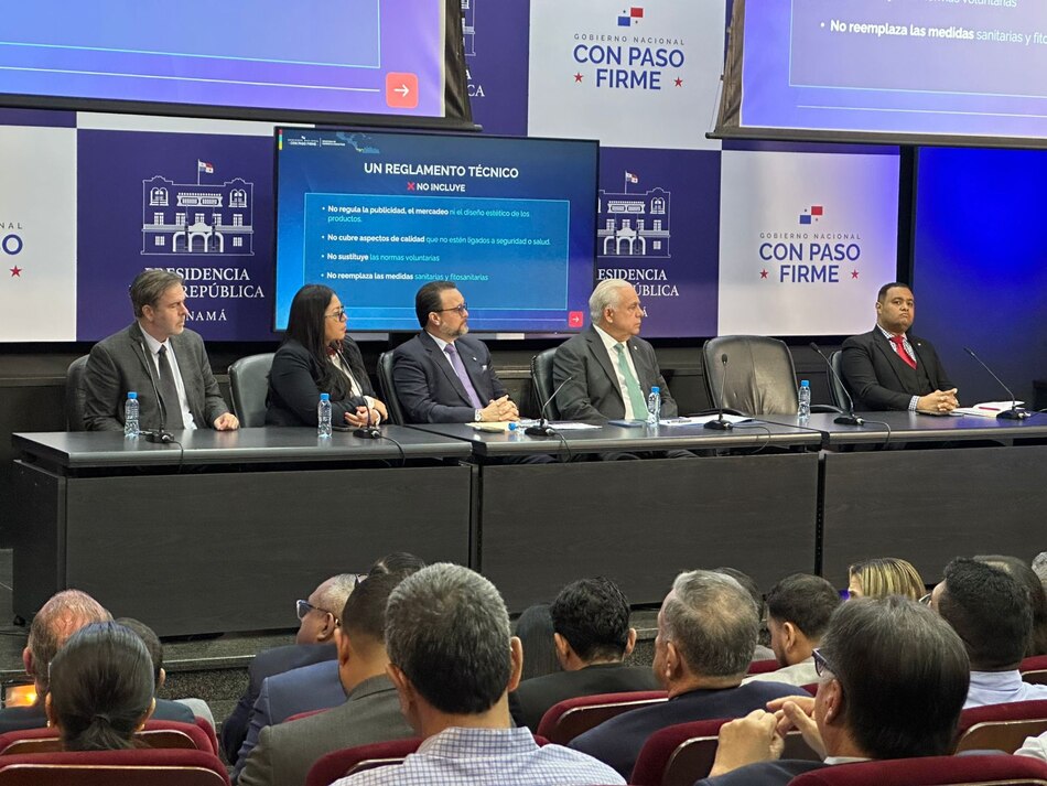 Ministerio de Comercio impulsa actualización de normativa de alimentos sensitivos para frenar imitaciones