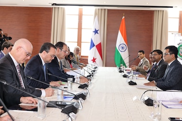 Alonso Correa y Guido Martinelli: fichas de Panamá en el tablero de las superpotencias