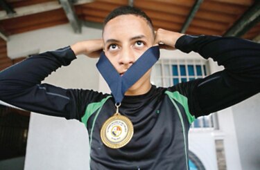 Alexis Yañez afina la puntería